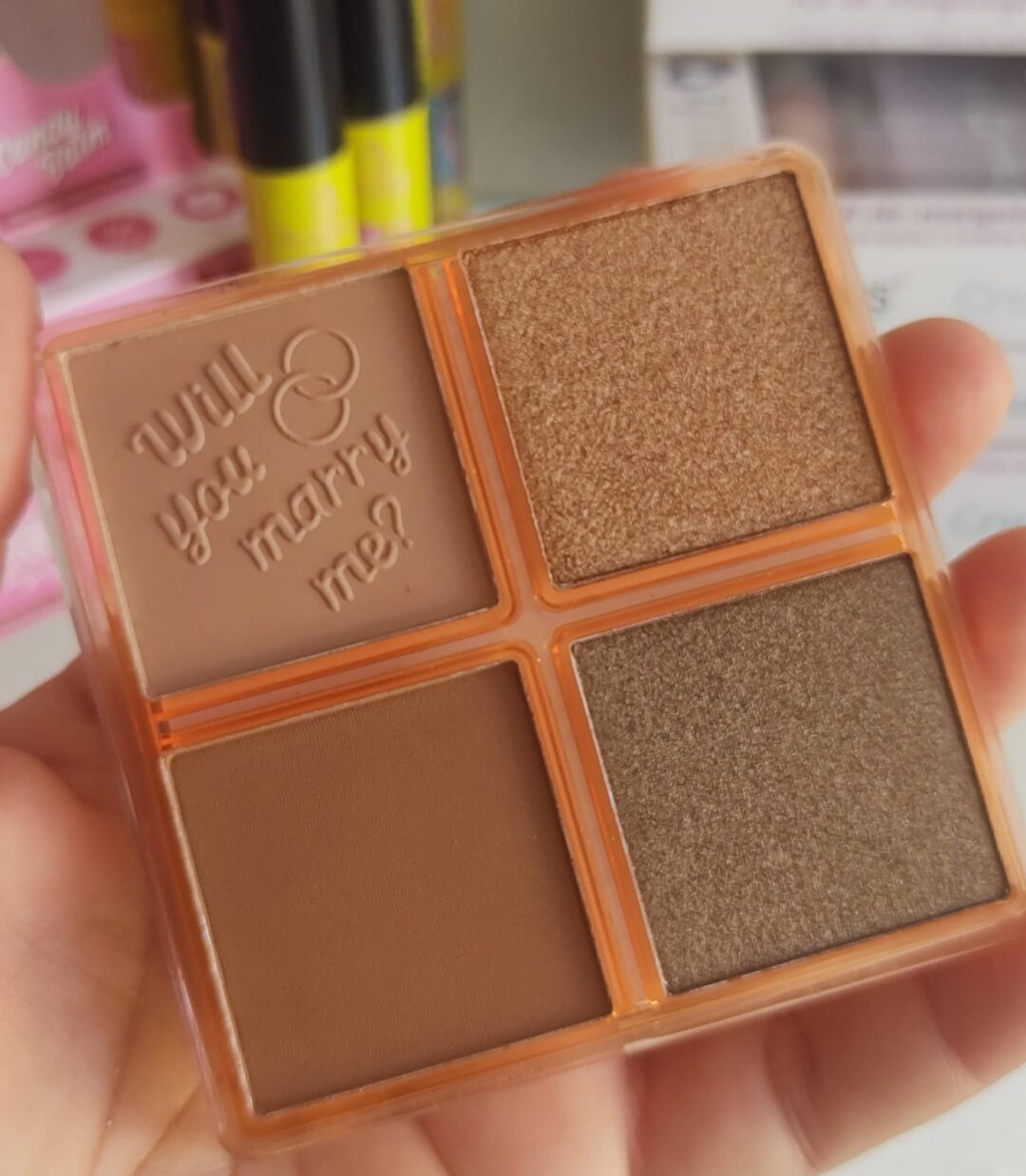 Bronzer e Contorno